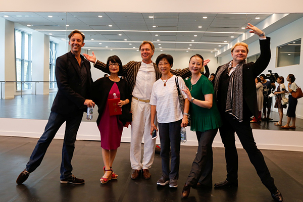 读图｜中国几代舞蹈家的梦想，在上海实现了