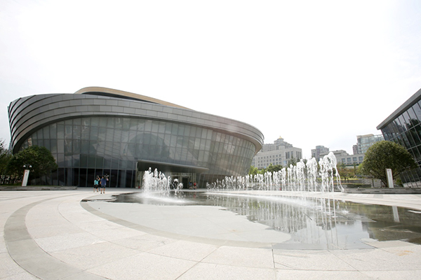 读图｜中国几代舞蹈家的梦想，在上海实现了