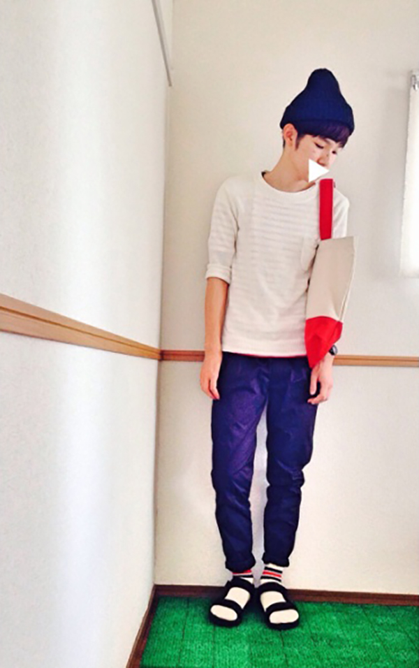 要做时髦男神掌门人？那你得知道袢带凉鞋VS袜子的穿法