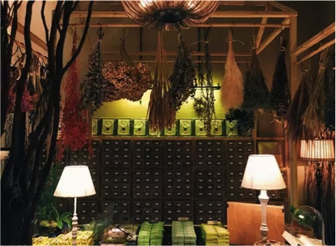 那些开在老建筑里的新书店