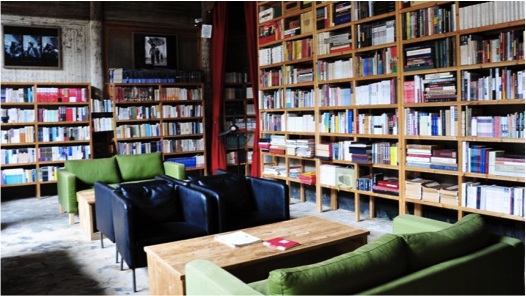 那些开在老建筑里的新书店