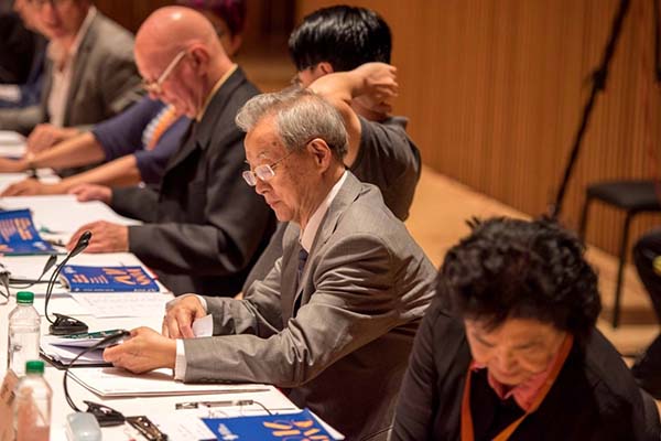 首届上海斯特恩国际小提琴赛开赛，选手和评委水平双高