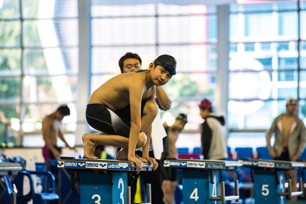 比起挨打，妈妈更害怕你得到第四名