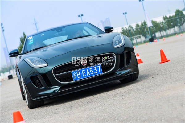 2016捷豹英仕挑战赛驭享极致英伦性能美学-新闻稿配图8.jpg