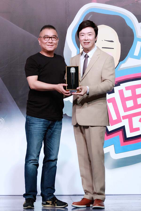 看电视丨最难的，还是做自己