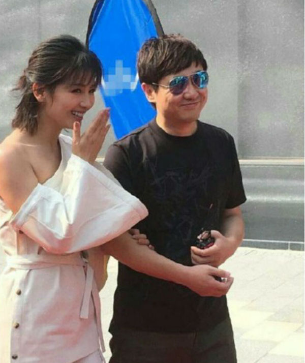 一季综艺｜浙江东方暗斗搞笑节目，音乐类节目防御性扎堆