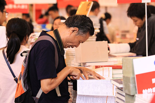 编辑逛书展｜从媒体到出版，第一次以图书编辑的身份站台