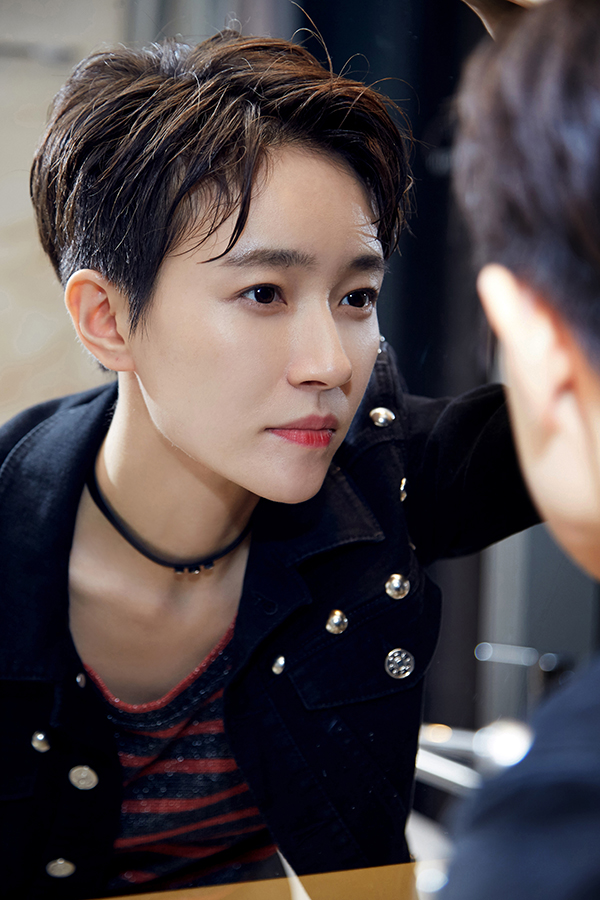 专访丨焦俊艳：能接受我短发和穿秋裤的都是真爱