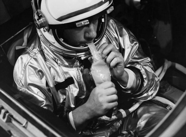 这是一份严肃的太空食物测评