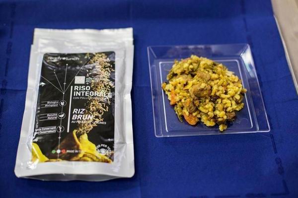 这是一份严肃的太空食物测评