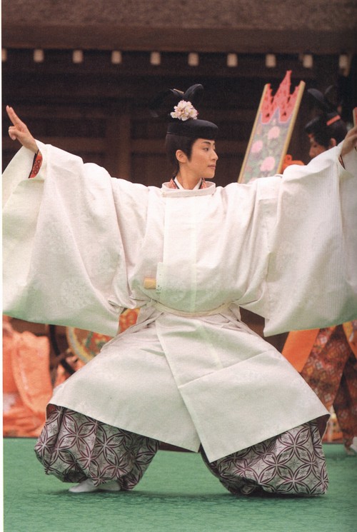 范爷的新剧又演“大女人”，这女人大到什么程度