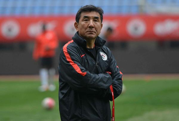 想为国产教练正名的李铁下课了，中超土帅仅存4人陷窘境