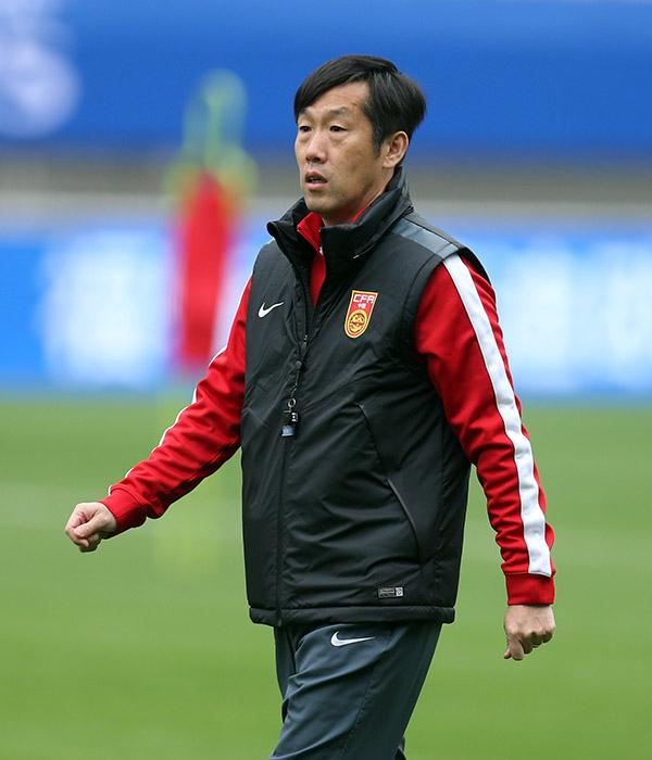 想为国产教练正名的李铁下课了，中超土帅仅存4人陷窘境