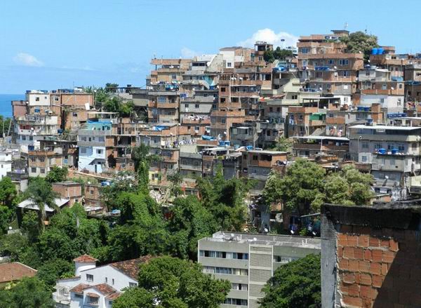 去里约贫民窟住Airbnb，据说非常安全