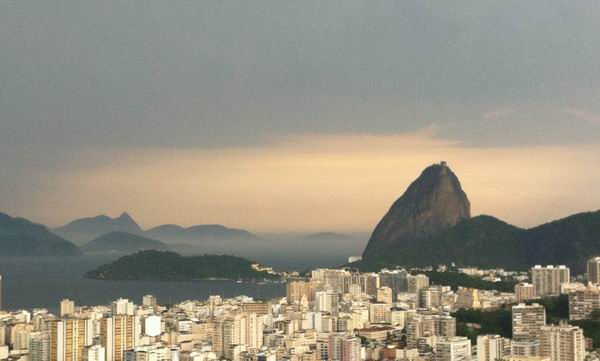 去里约贫民窟住Airbnb，据说非常安全