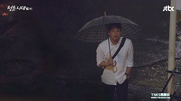 它比《粉红女郎》时尚，比《欢乐颂》接地气