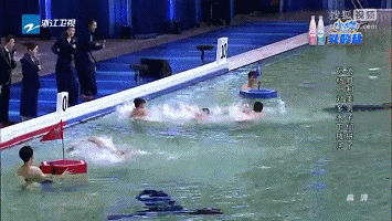 用羽球拍打乒乓算什么，这个节目让奥运冠军玩过更奇葩的