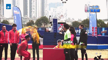 用羽球拍打乒乓算什么，这个节目让奥运冠军玩过更奇葩的