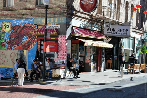 隐于闹市的小巷，一座城市的秘密日记