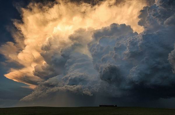 龙卷风图集，残暴中的美丽