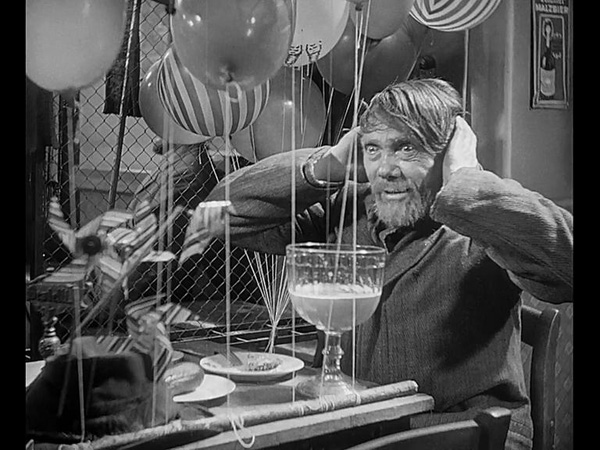 睡不着丨外面有怪兽，请看好你的孩子