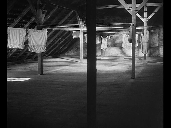 睡不着丨外面有怪兽，请看好你的孩子