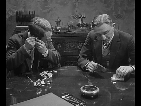 睡不着丨外面有怪兽，请看好你的孩子