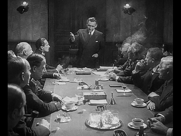 睡不着丨外面有怪兽，请看好你的孩子