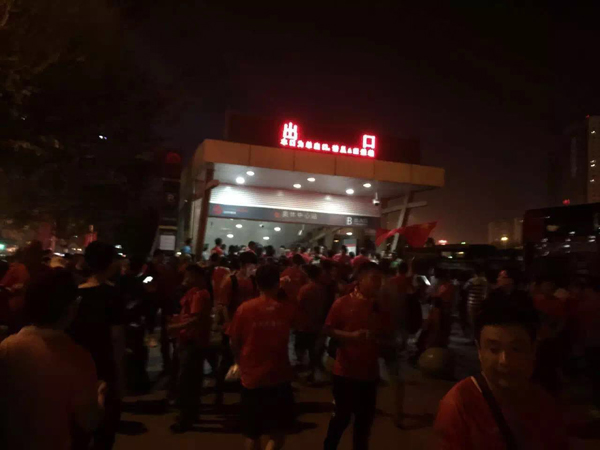 一个老球迷的沈阳感受：平局之外的“失败”，谁来保障球迷？