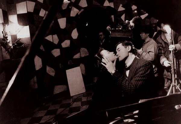 冷着眼的张爱玲，偶尔也对“淘井者”认同一笑