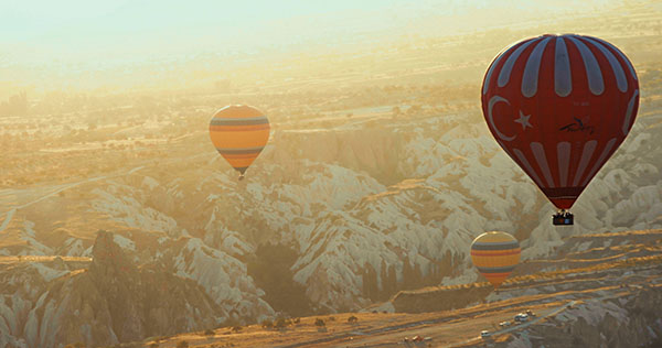 陈晓卿否认离开央视：正在策划《舌尖3》