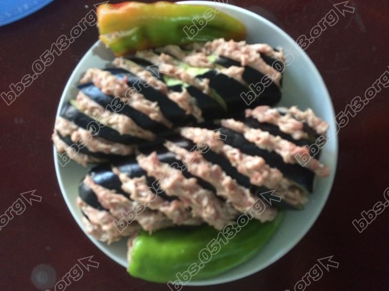 放入盘子准备蒸