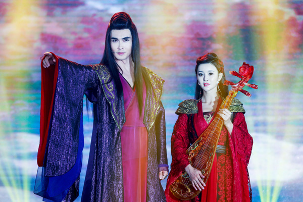 探班丨《轩辕剑》又来了，看这阵容，有点方