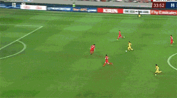 为啥武磊能一直霸占国足锋线？“浪射”有时也是一种能力