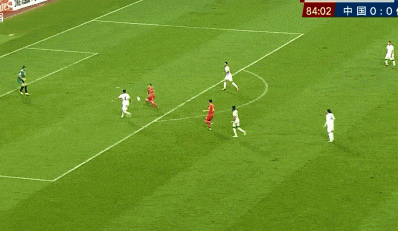 为啥武磊能一直霸占国足锋线？“浪射”有时也是一种能力