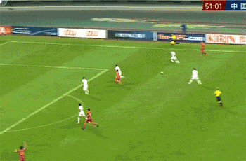 为啥武磊能一直霸占国足锋线？“浪射”有时也是一种能力