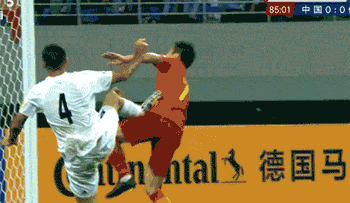 为啥武磊能一直霸占国足锋线？“浪射”有时也是一种能力