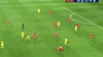 为啥武磊能一直霸占国足锋线？“浪射”有时也是一种能力