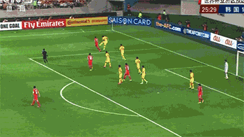 为啥武磊能一直霸占国足锋线？“浪射”有时也是一种能力