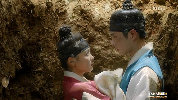 《云画的月光》：颜值决定卖点，剧本决定深度