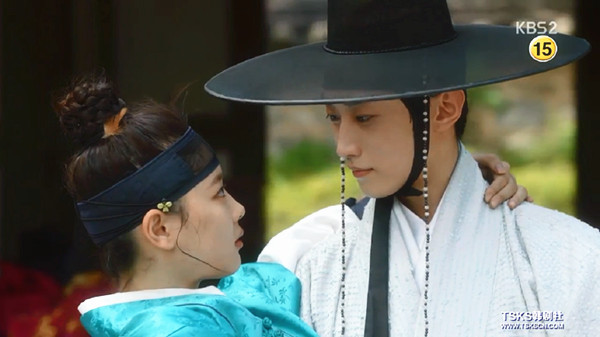 《云画的月光》：颜值决定卖点，剧本决定深度