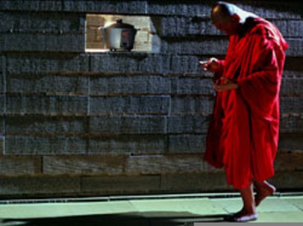 李康生：对于表演，我无怨无悔了