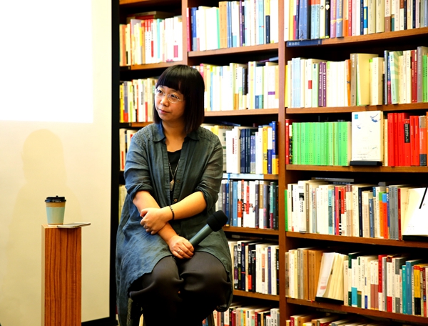 对谈｜滕威×张伟劼：博尔赫斯的全集中37次提到了中国