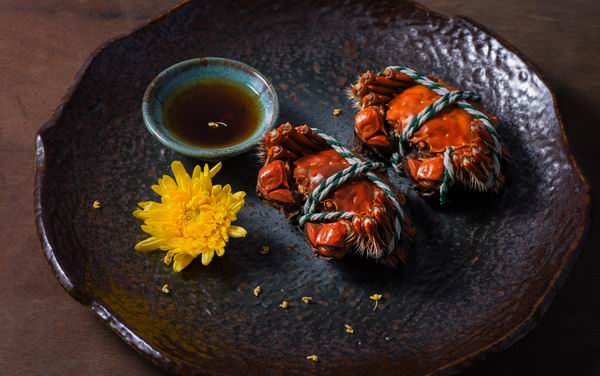 中秋档大闸蟹谈不上肥美？要吃就吃真正的“九雌十雄”