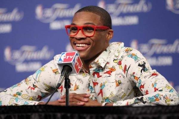 “时尚王”威少进化史：他的“潮范”燃爆了整个纽约时装周