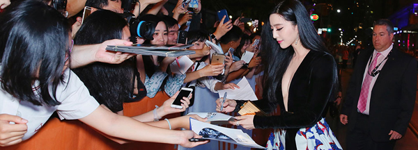 TING闻丨华人扎堆的多伦多电影节，还出了哪些趣事