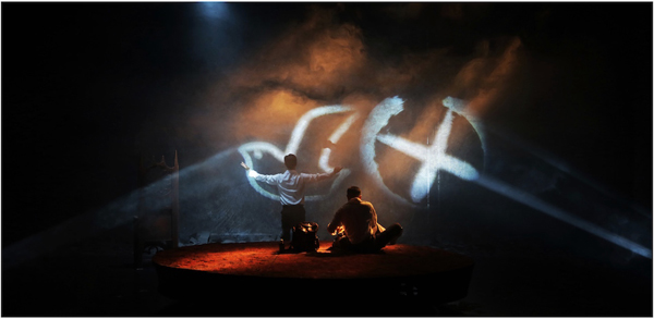 康洪雷监制、冯宪珍反串的《搁浅》是部什么戏？