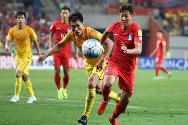 高洪波为什么“抛弃”郑智？