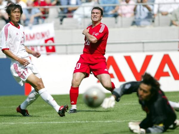 高洪波为什么“抛弃”郑智？