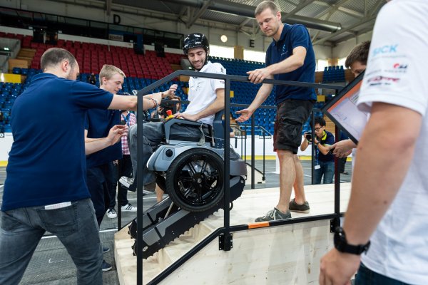 钢铁侠还是阿凡达！科学家组织了一场顶级半机械人奥运会